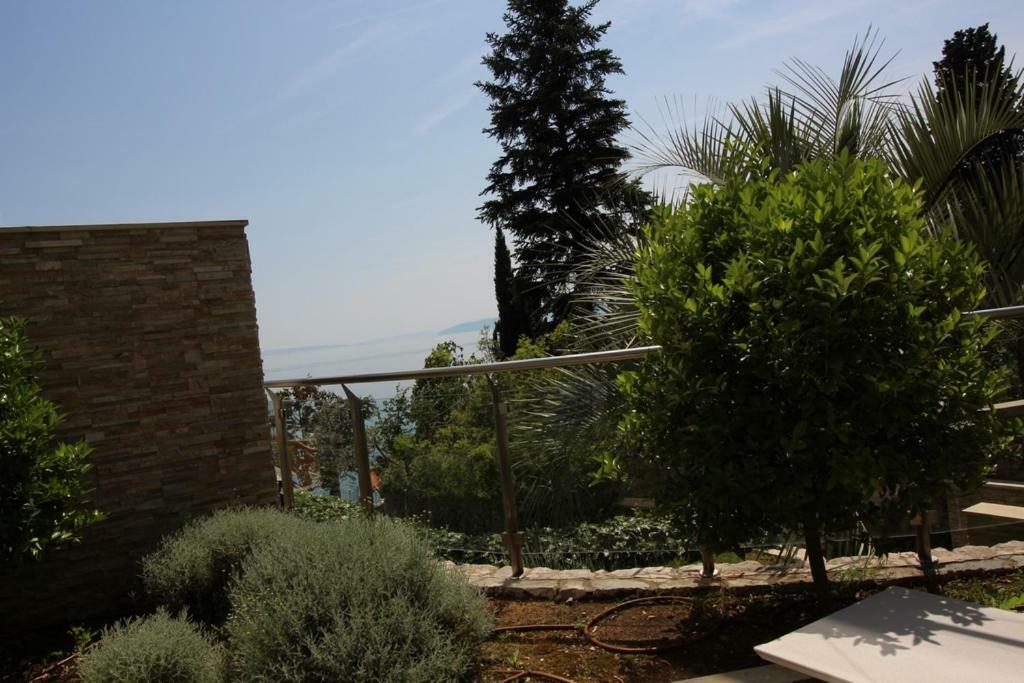 Deluxe Apartment Volosko Opatija Bagian luar foto