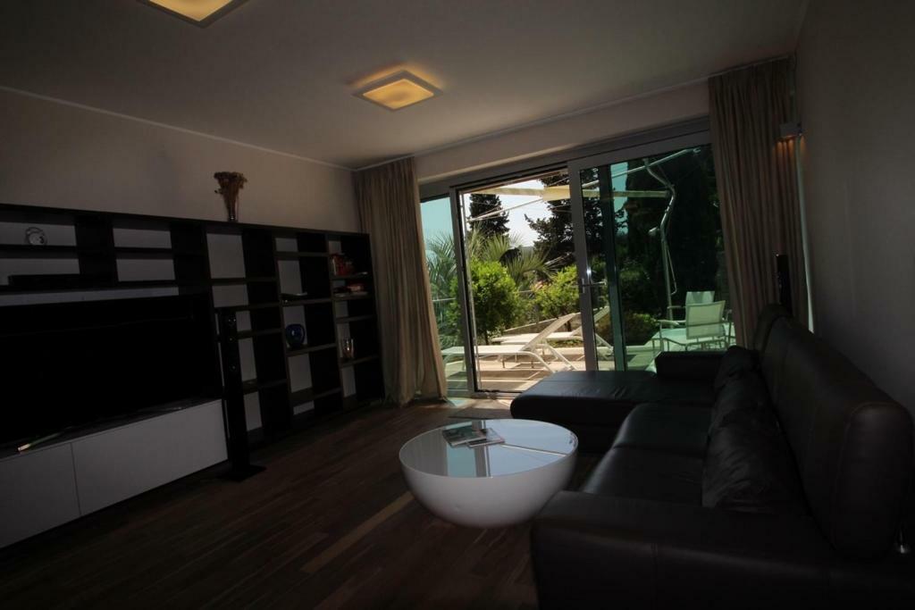 Deluxe Apartment Volosko Opatija Bagian luar foto